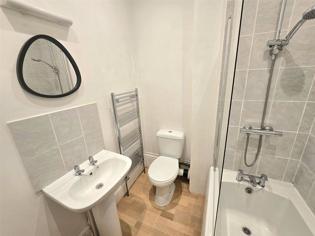 Property photo 2 of 10 Picture No. 01