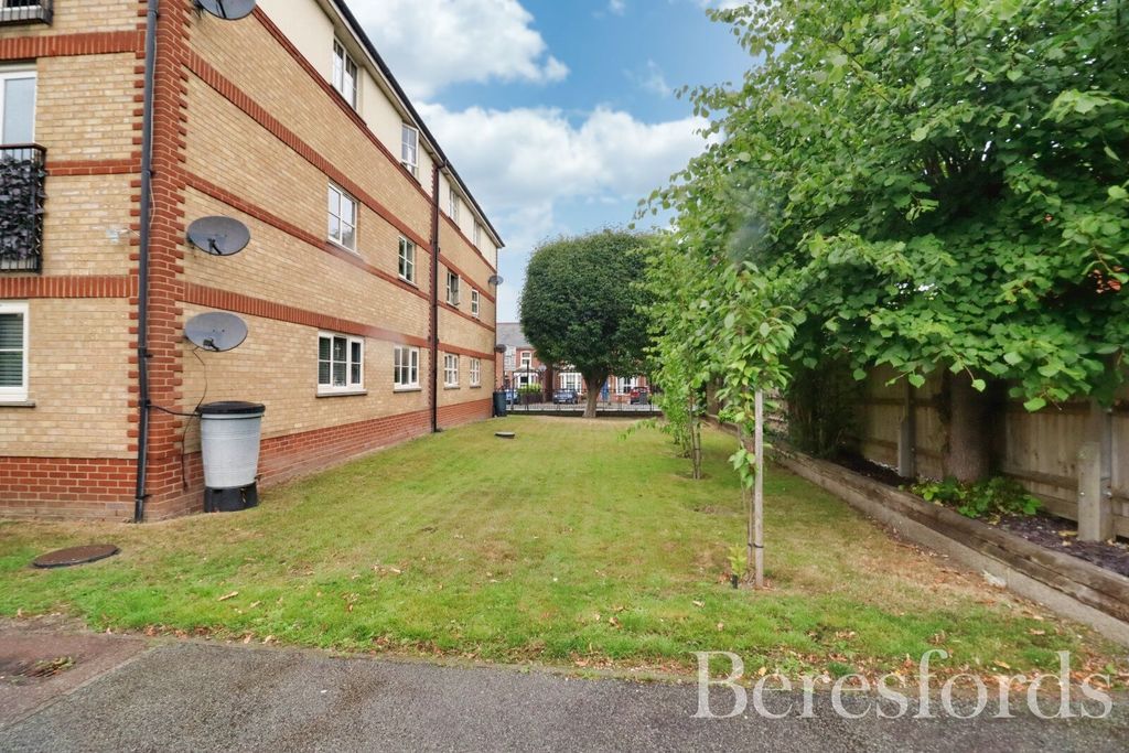 Property photo 3 of 13 Picture No. 22