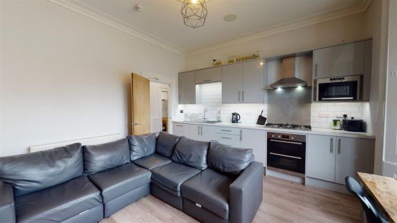 Property photo 2 of 6 8835966.Jpg