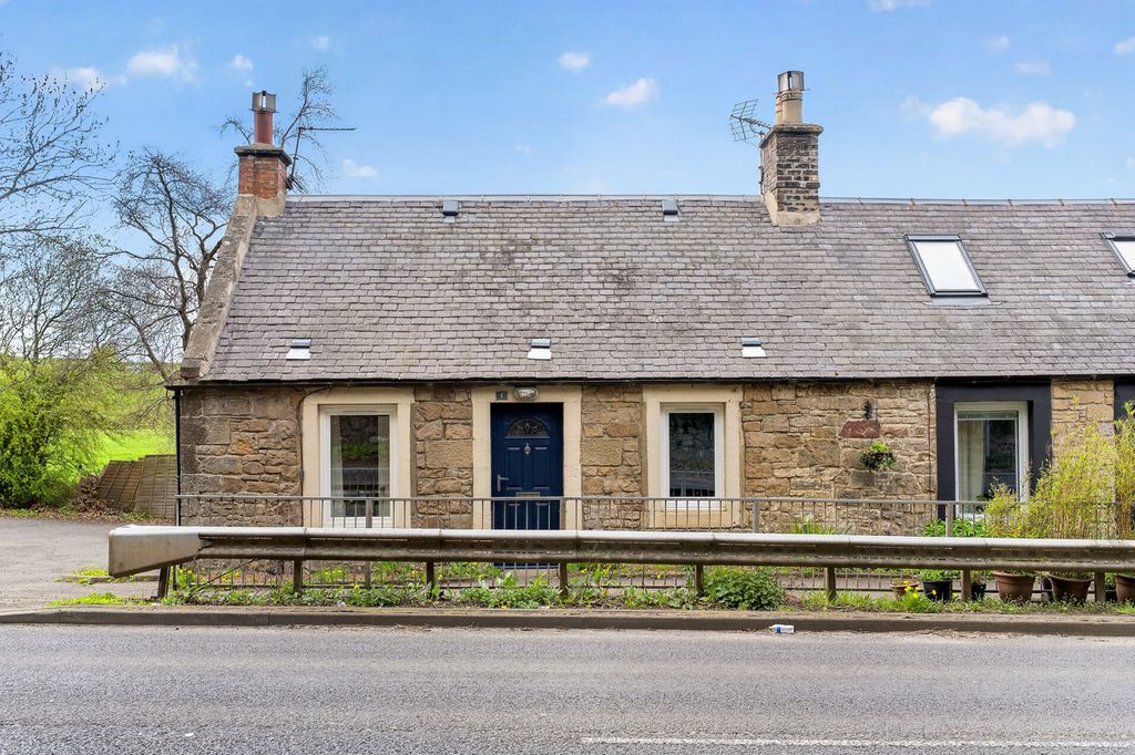 Property photo 1 of 31