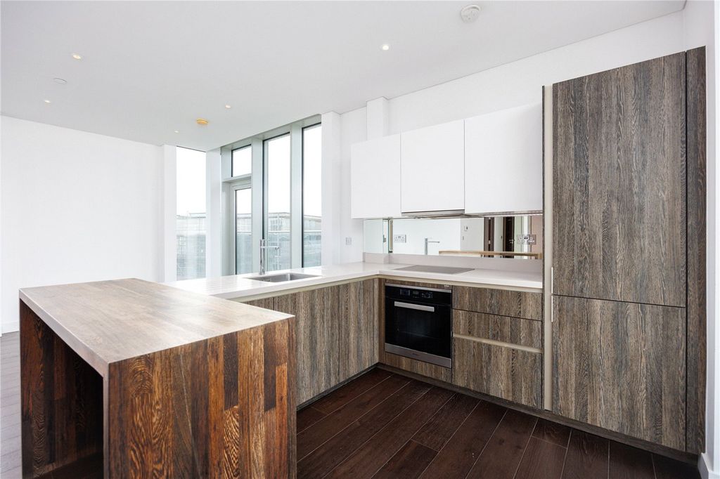 Property photo 3 of 9 Picture No. 13