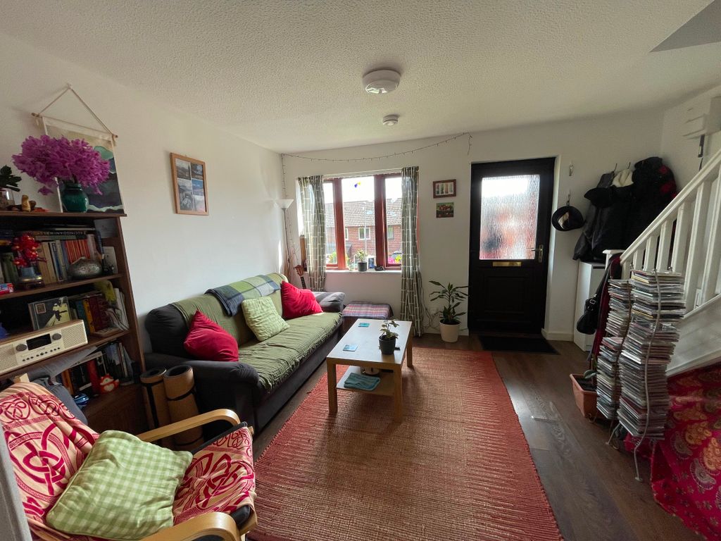 Property photo 3 of 11