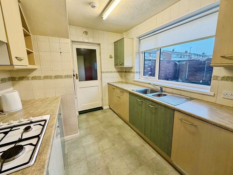 Property photo 2 of 10 Photo 7