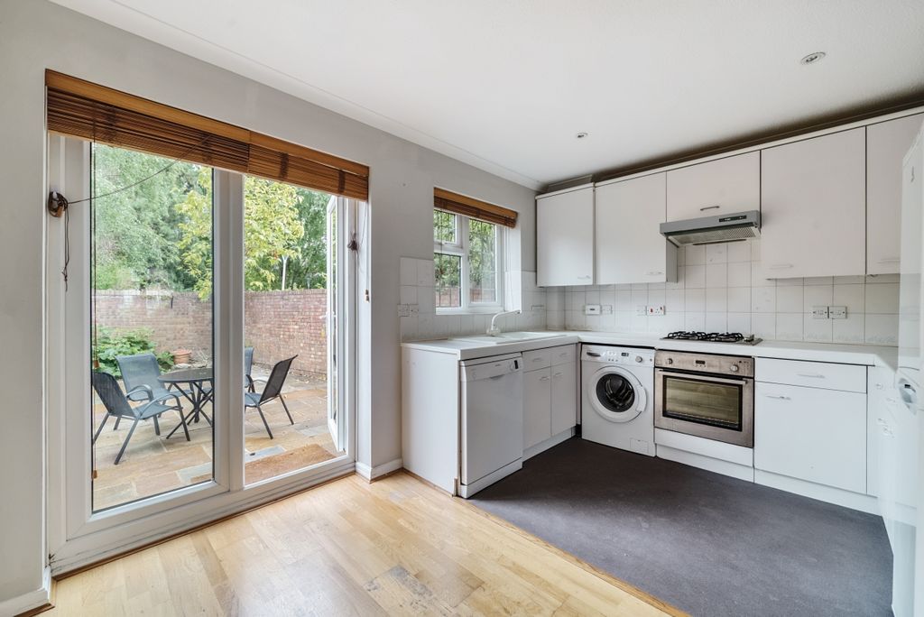 Property photo 3 of 13 1153664 (12)