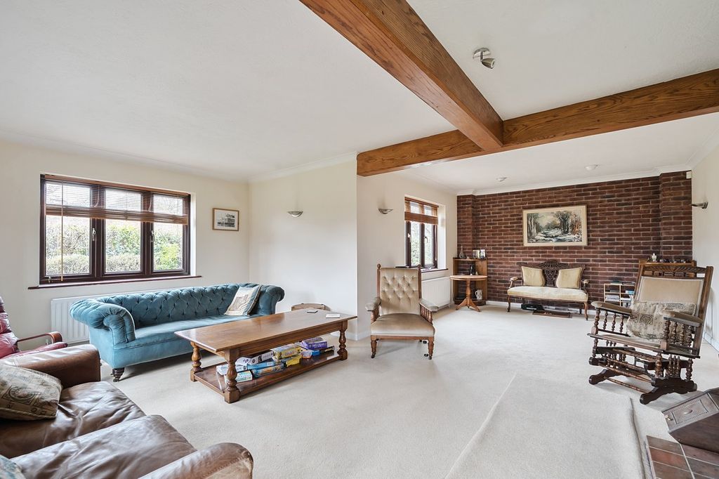 Property photo 3 of 22