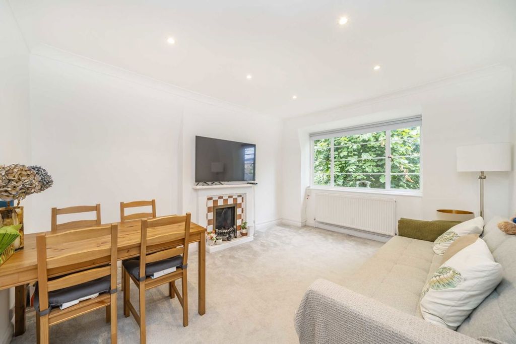 Property photo 2 of 4