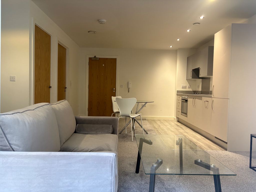 Property photo 2 of 11