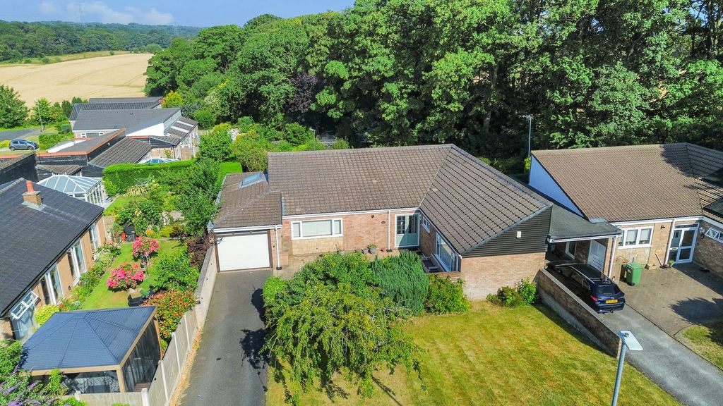 Property photo 1 of 35