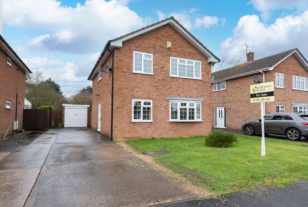 Property photo 1 of 14