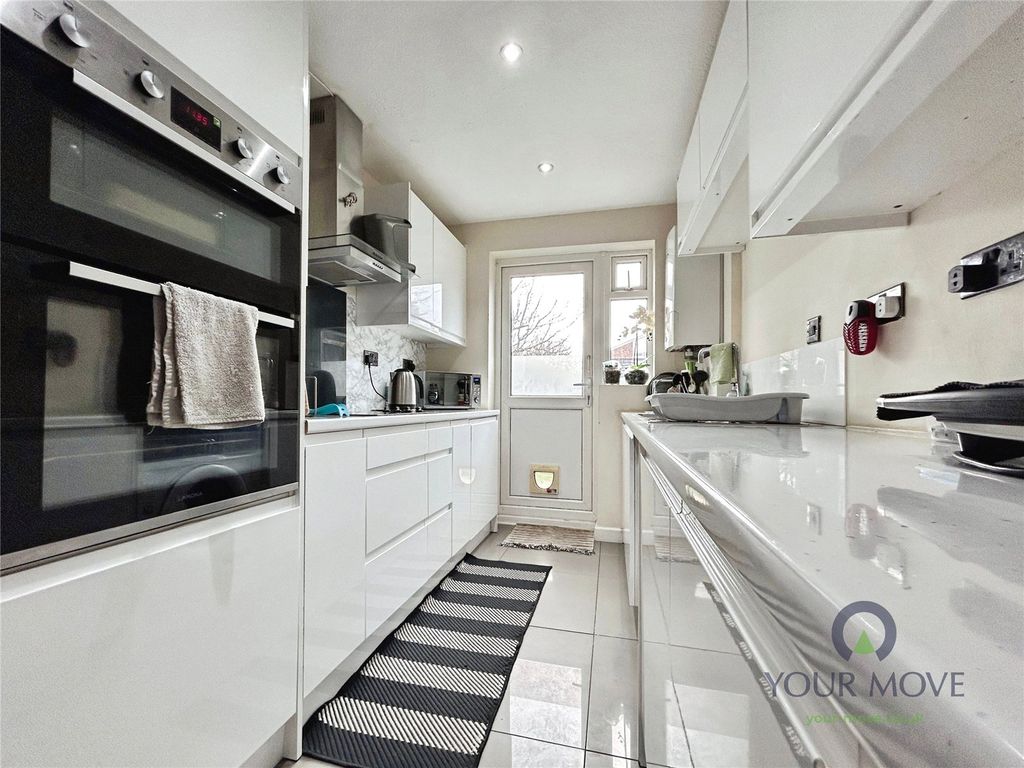 Property photo 2 of 14 Picture No. 09