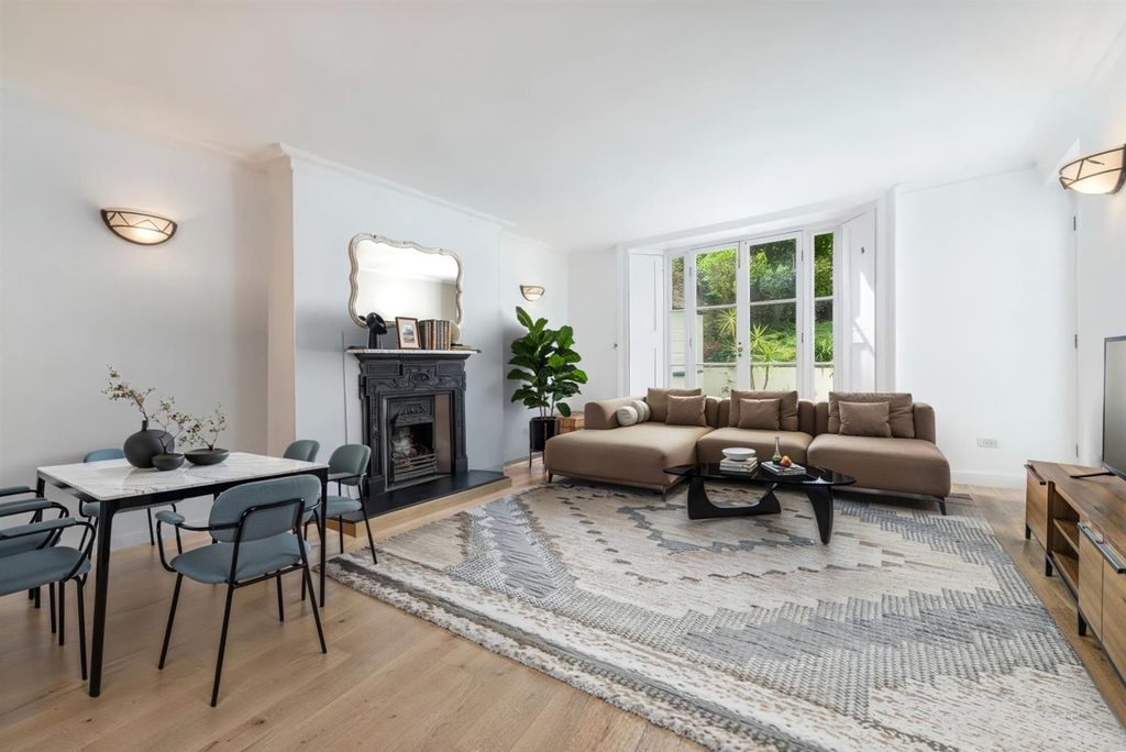 Property photo 1 of 5 Property_24Eb_1501Fa3Df533F329Fda3d85Eee3Bcf3B7114