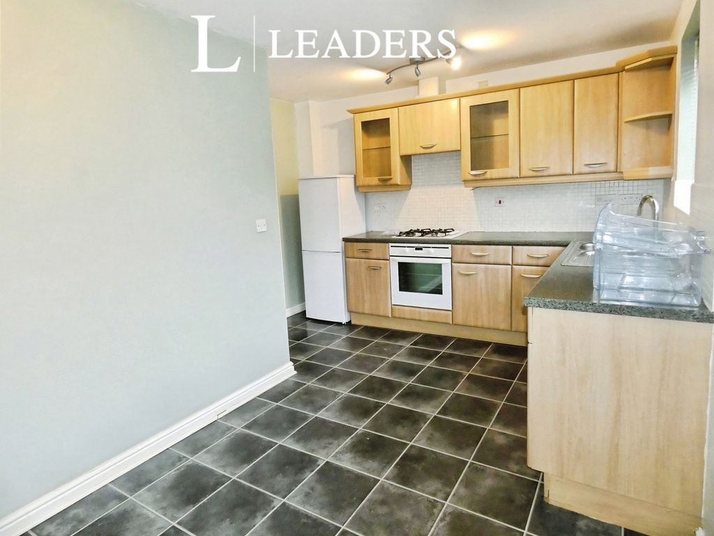 Property photo 3 of 12 Pbox-Img.Jpg