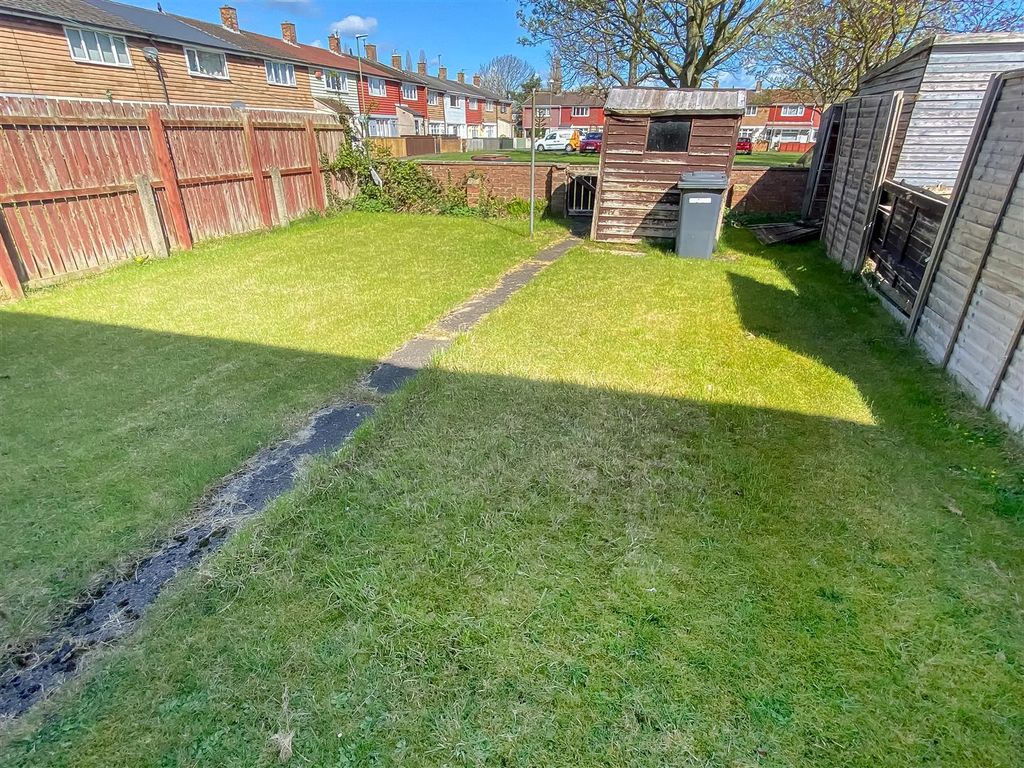 Property photo 2 of 7 Rear Garden