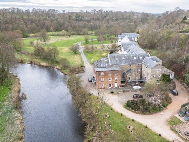 Property photo 3 of 36