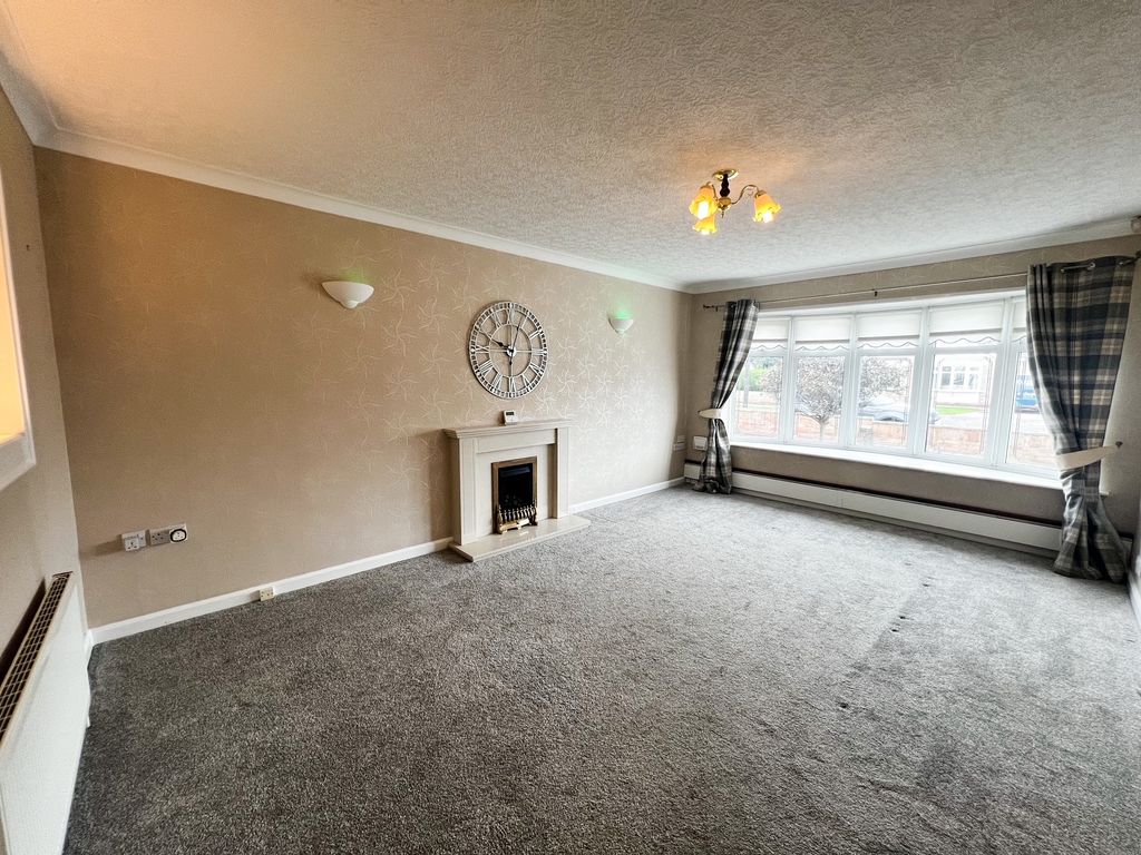 Property photo 3 of 9 Living Room