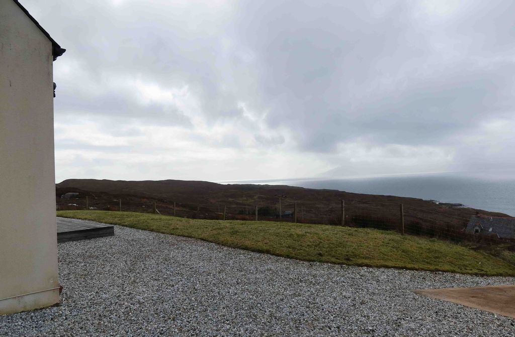 Property photo 2 of 61