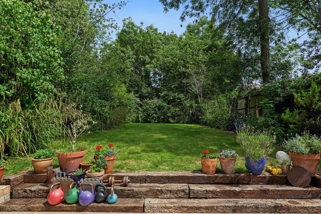 Property photo 3 of 22