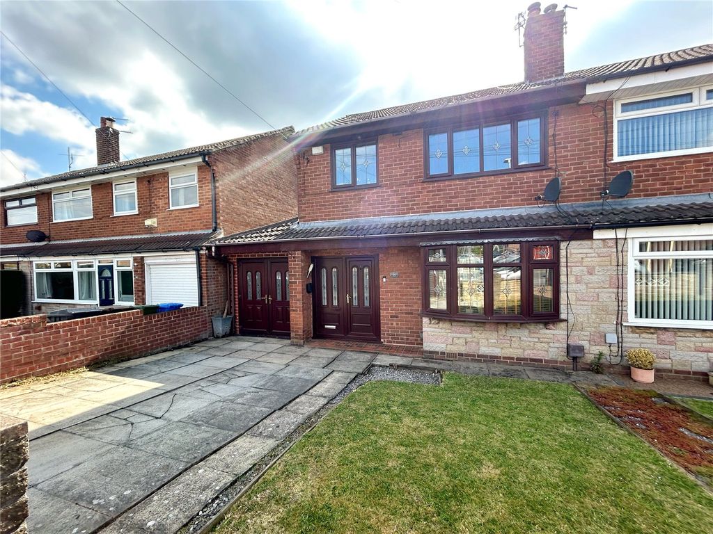 Property photo 3 of 17 External