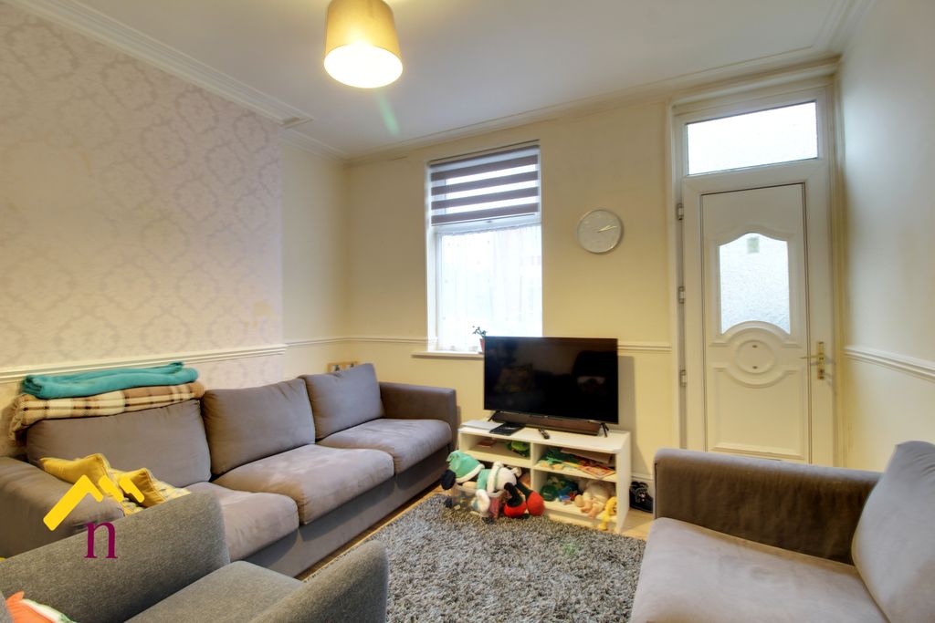 Property photo 3 of 7