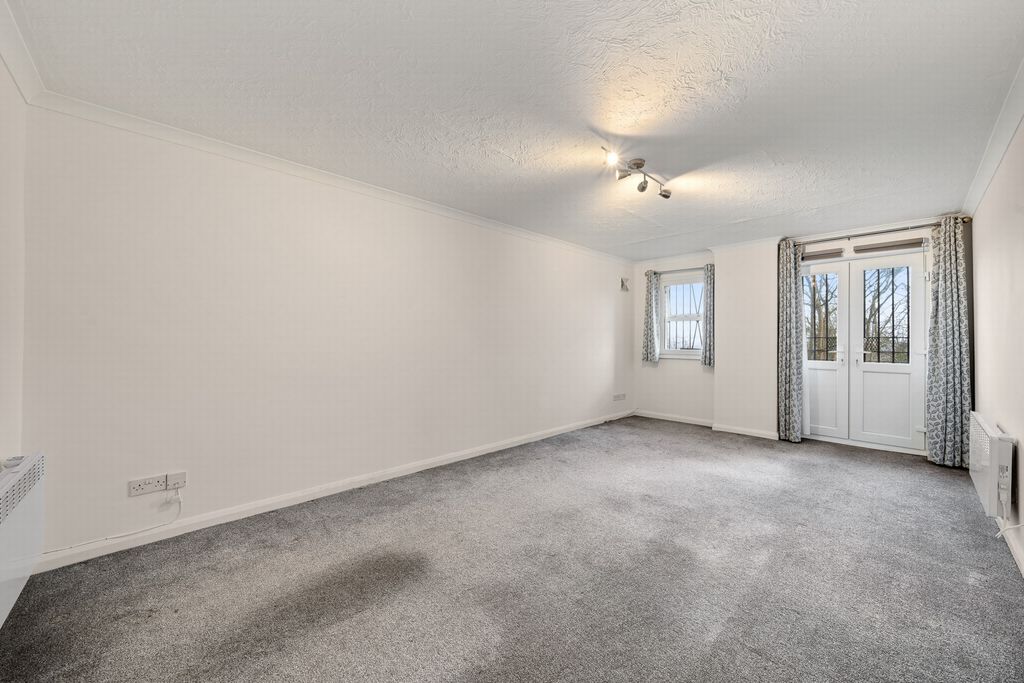 Property photo 3 of 15 Photo 1