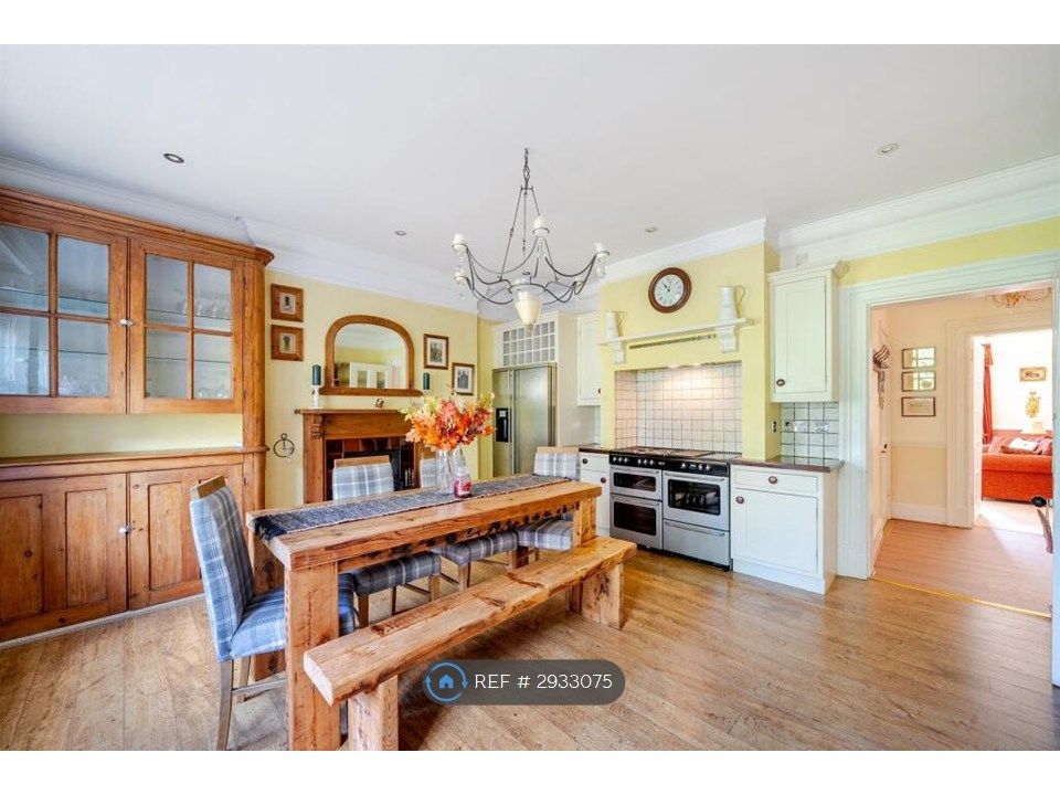 2 bed flat to rentBrook, Lyndhurst SO43 photo 5