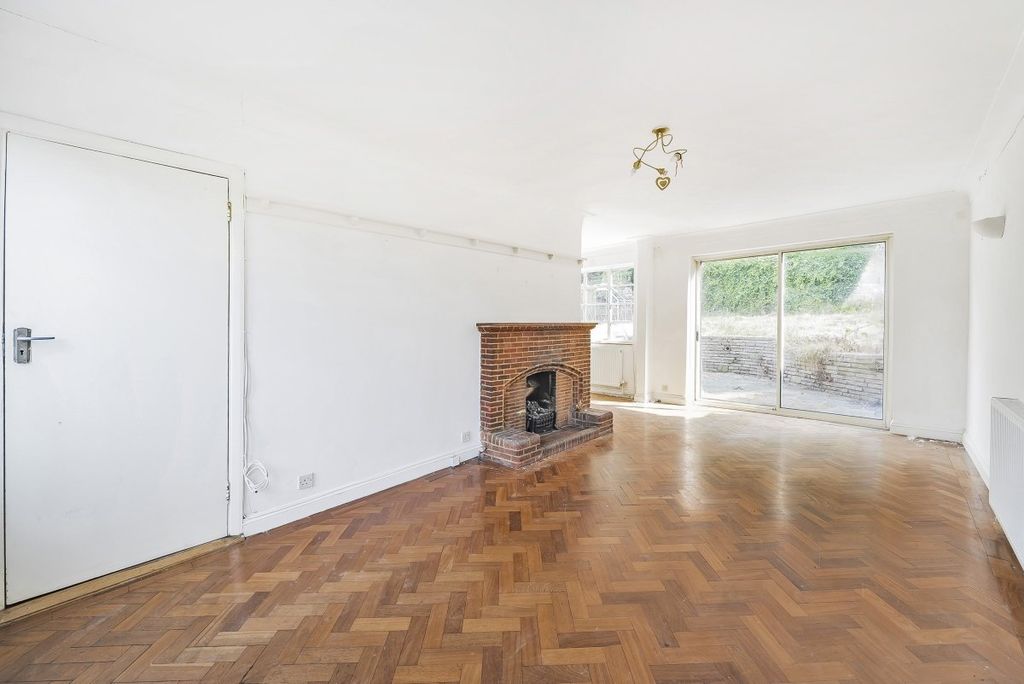 Property photo 2 of 16 1146737 (2)