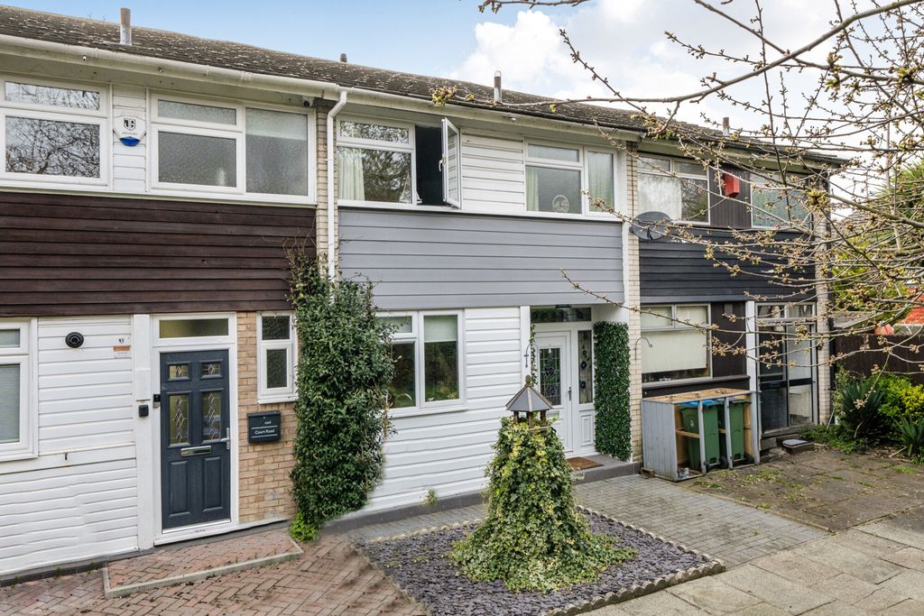 Property photo 1 of 27 External