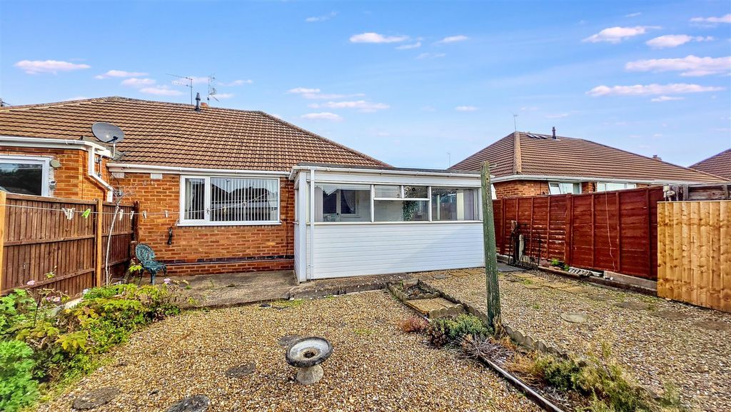 Property photo 2 of 12 10799.Jpg