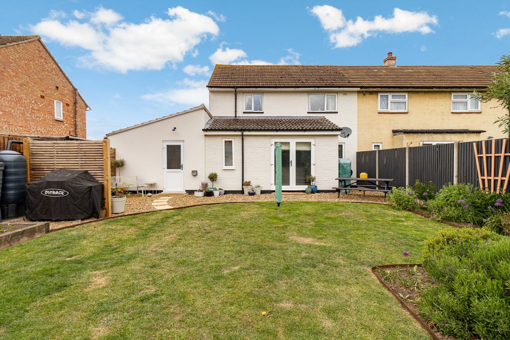 Property photo 2 of 34 5145052