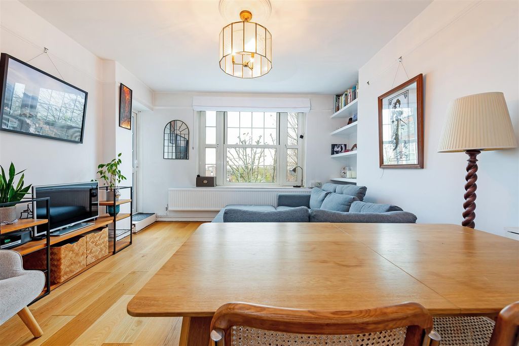 Property photo 2 of 13 48576 Hi-Res (2).Jpg