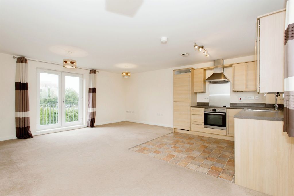 Property photo 3 of 9