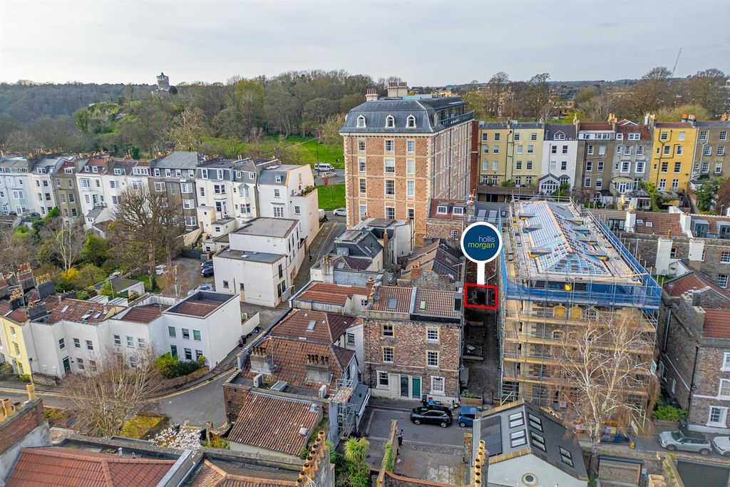 Property photo 3 of 23 15 Carters Buildings, Portland Street, Clifton, Br