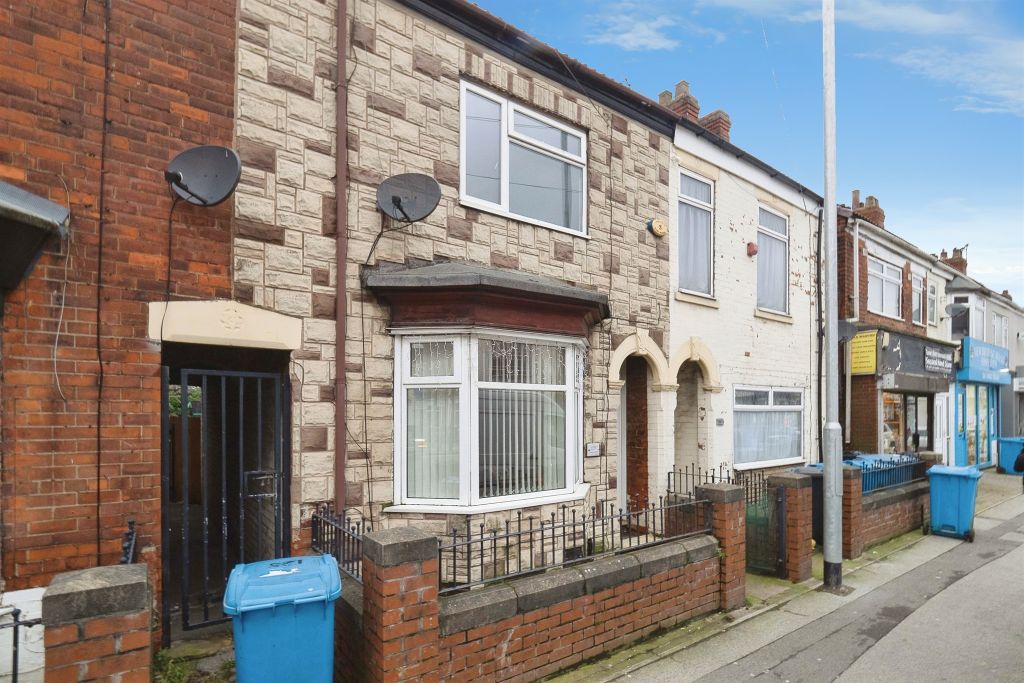 Property photo 1 of 17