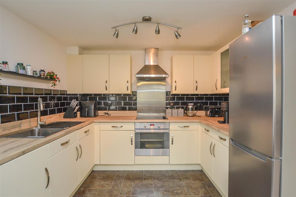 Property photo 3 of 13 Dsc_0549.Jpg