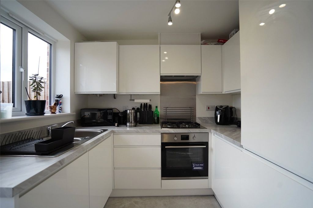 Property photo 3 of 14 Picture No. 06