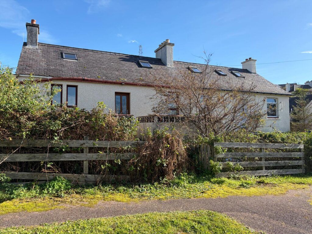 Property photo 1 of 23
