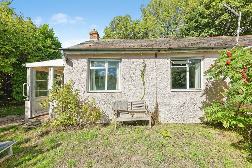 Property photo 2 of 26 Pbox-Img.Jpg