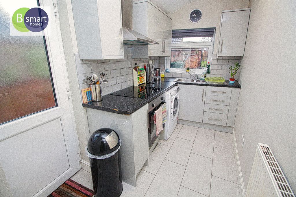 Property photo 2 of 10 Img_2412_3_Original