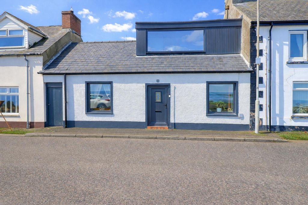 Property photo 1 of 20 Entrance