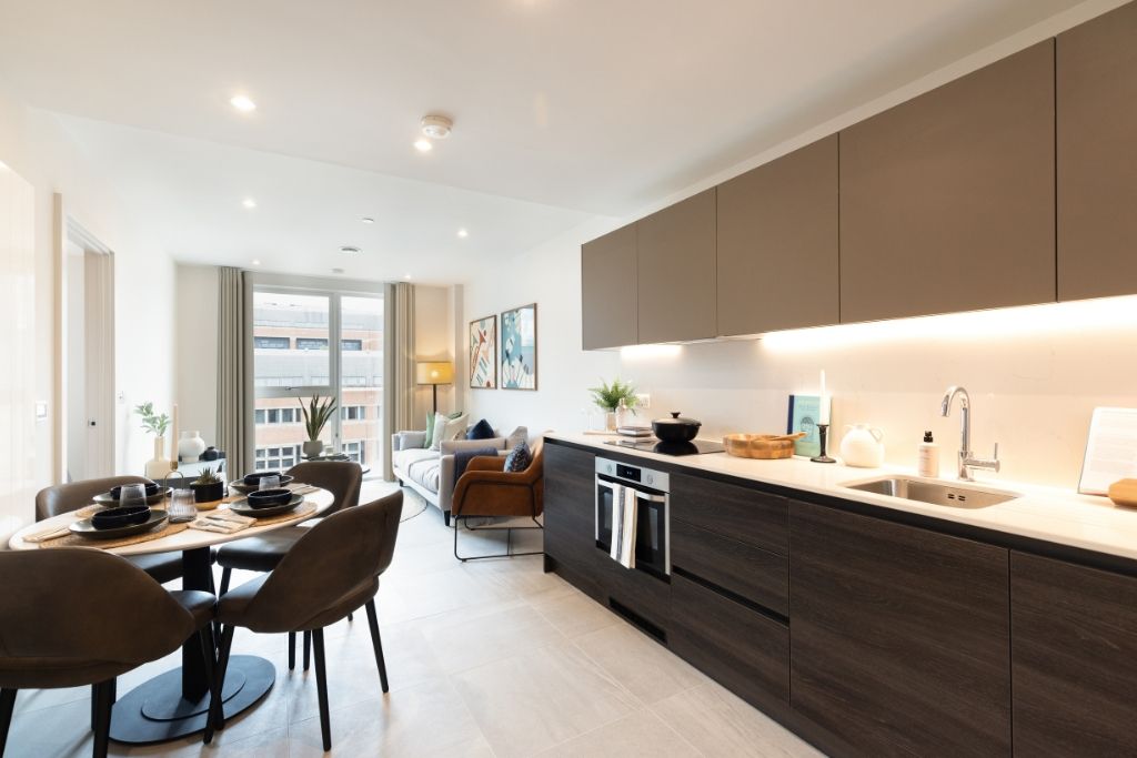 Property photo 2 of 23