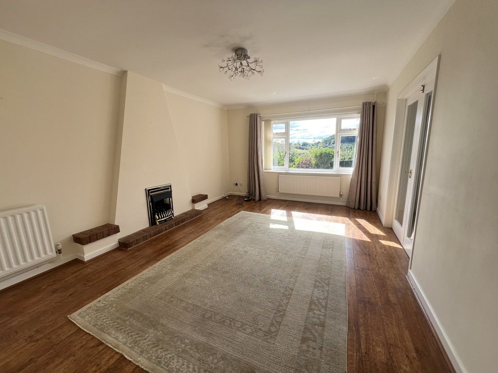 Property photo 2 of 17 Img_3695