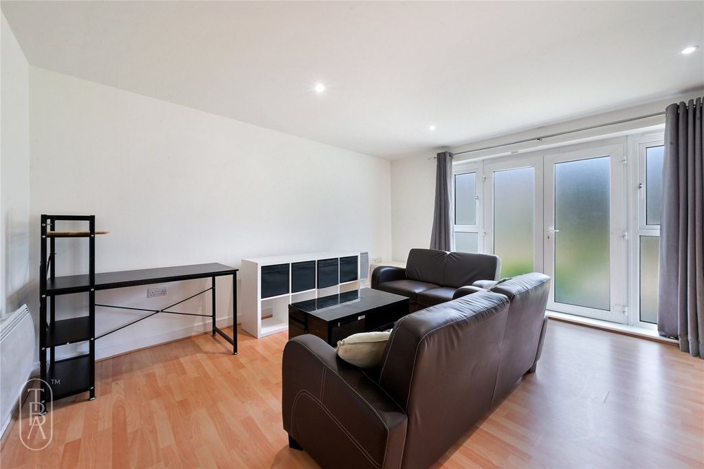 Property photo 1 of 8 Picture No. 03