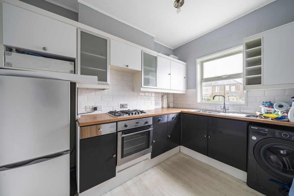 Property photo 2 of 7 941021 (3)