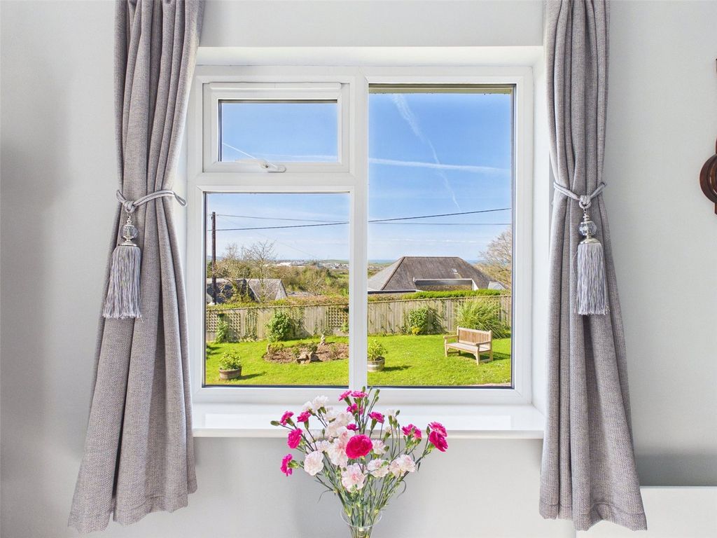 Property photo 3 of 28 Picture No. 39