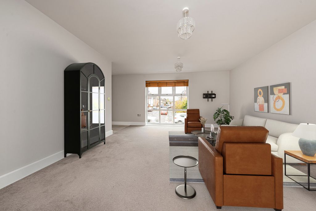 Property photo 3 of 8