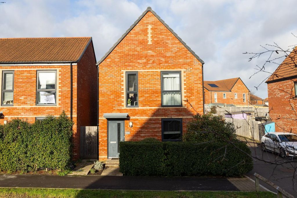 Property photo 2 of 38 Char0522.Jpg