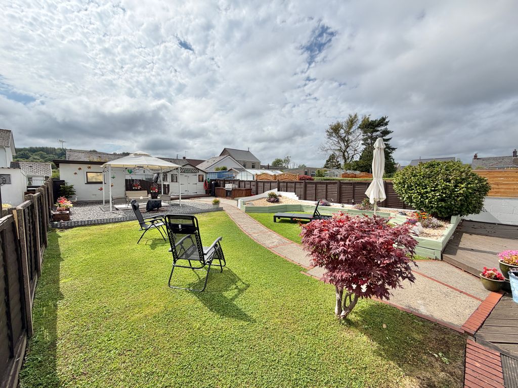 Property photo 2 of 24 Rear Garden