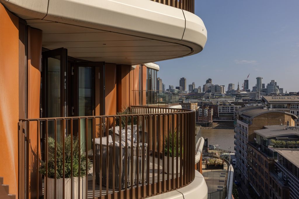 Property photo 2 of 12 Vb5501140_Triptych_10_01_010_1600x1067.Jpg