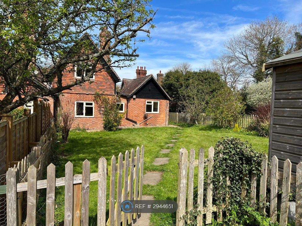 Property photo 1 of 10 Garden