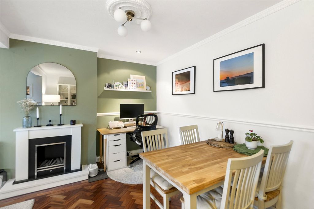 Property photo 3 of 14 Picture No. 05